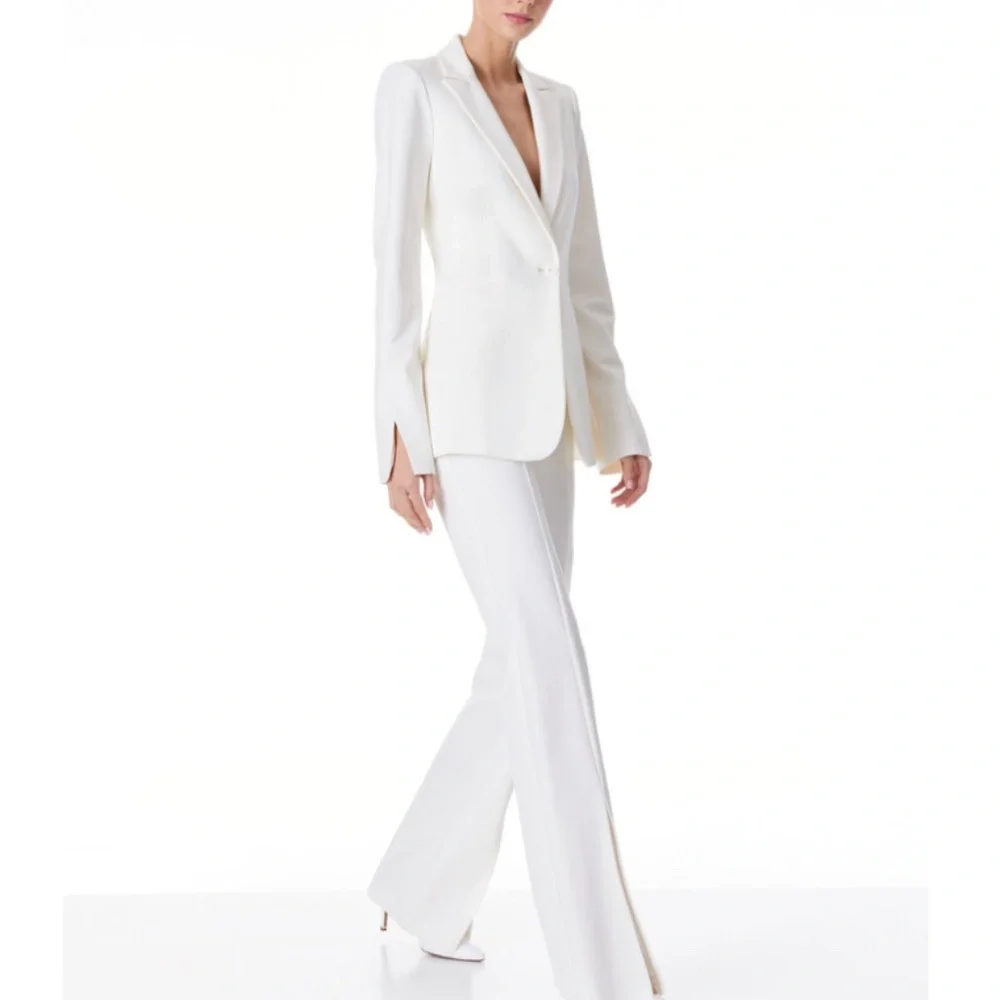 NEW WITH TAGS Alice & Olivia Breann fitted blazer off white size 0 - Picture 5 of 10